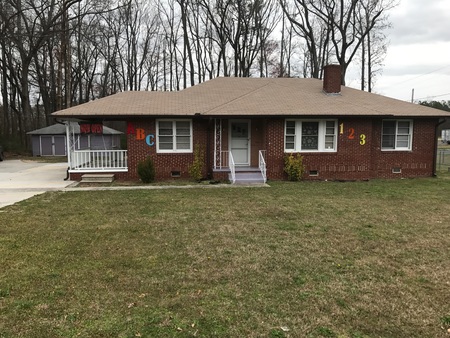 Agape Academy Care Com Snellville Ga Child Care Center