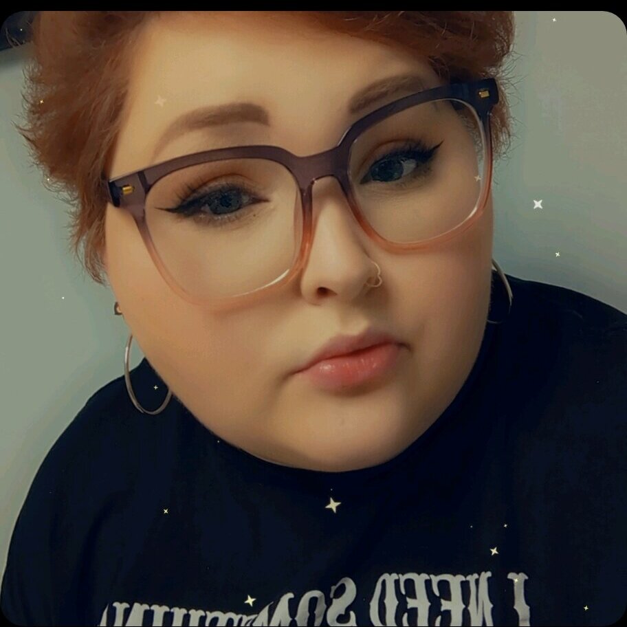 book-services-in-nolensville-tn-with-scotti