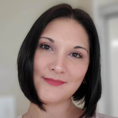 Book Services in Sugar Land, TX with Valerie
